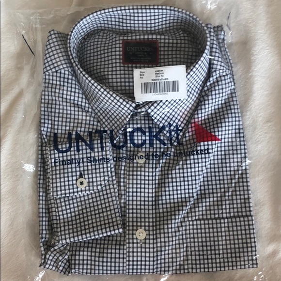 untuckit slim fit